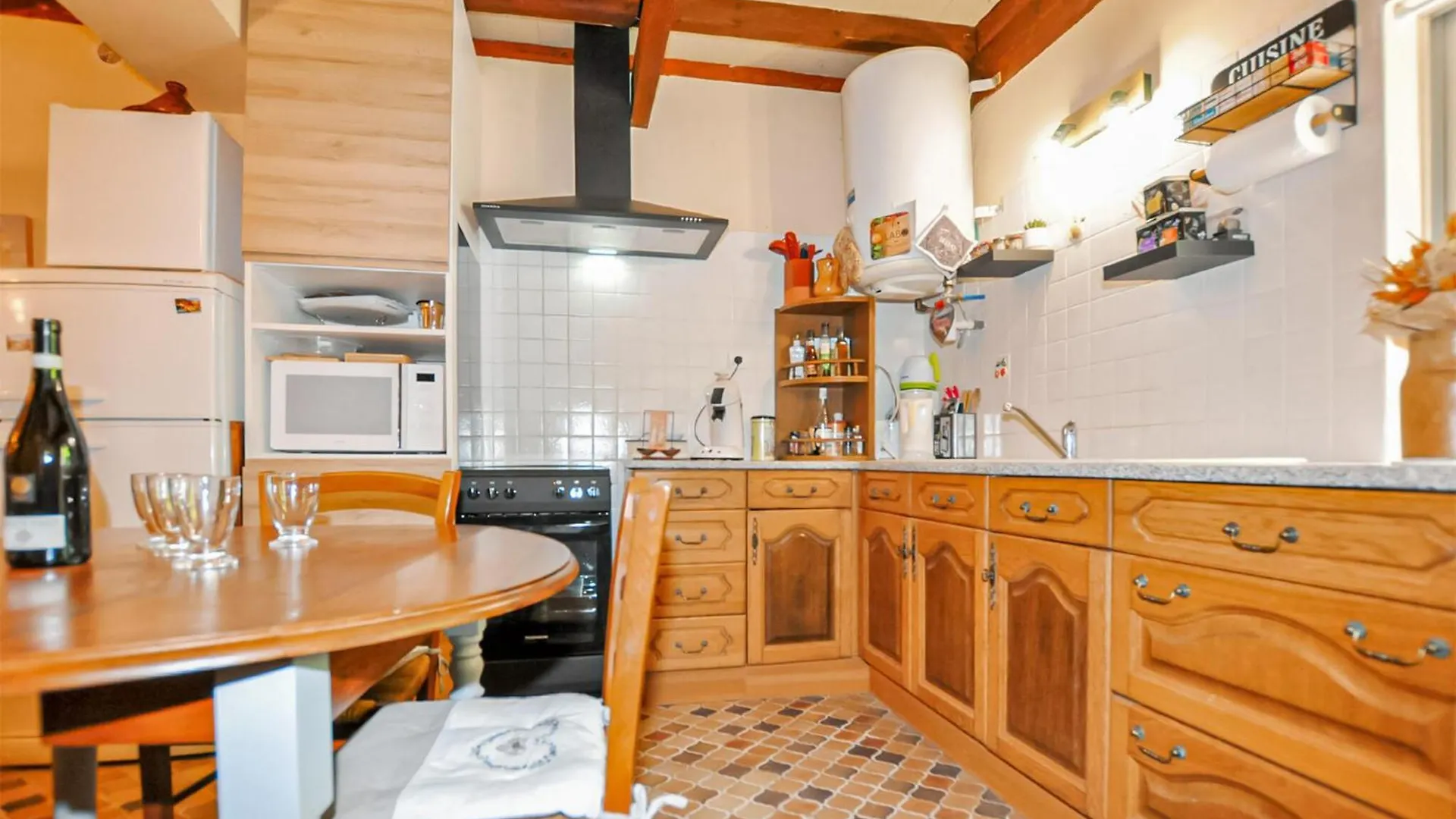 Holiday home Lovely Home In Seix With House A Mountain View